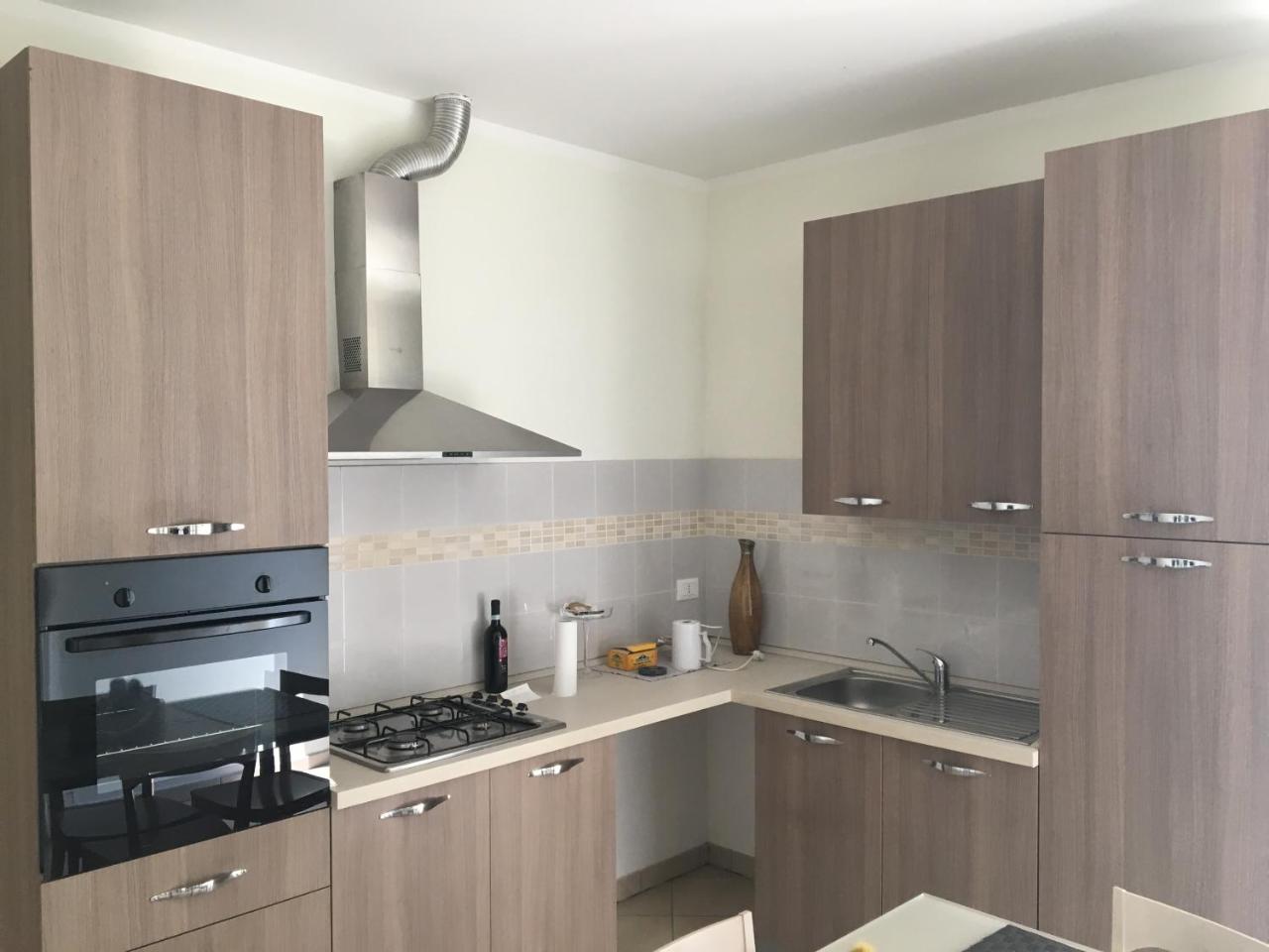 Home Holiday "Da Mamma" Alba  Bagian luar foto